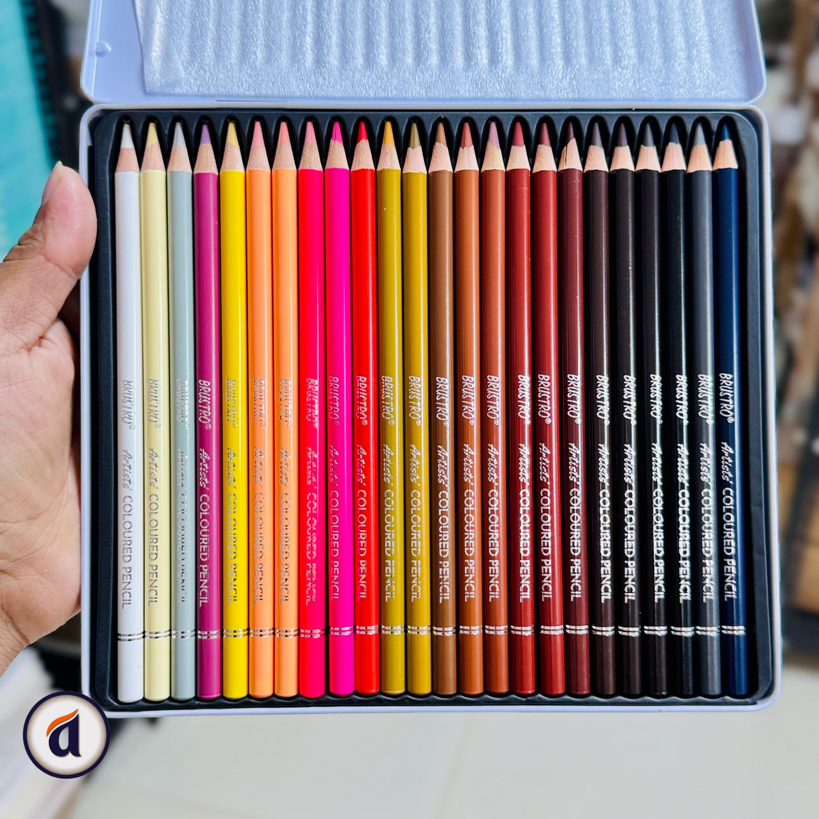 Brustro Artists Coloured Pencils Skin Tone Set 24pc image 2