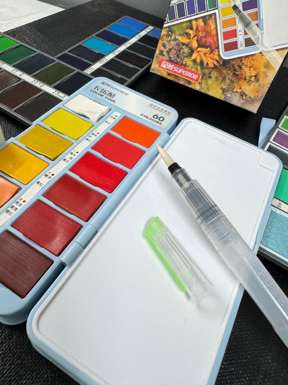 Superior Watercolour Cake 60pc image 4