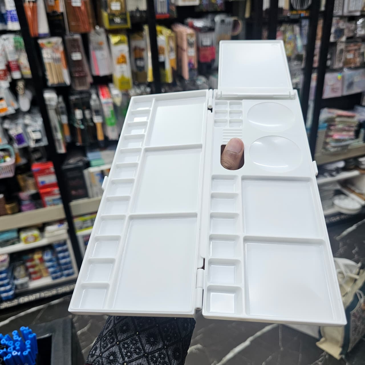 Folding Palette Box 24 Grid Multifunctional Watercolor Painting Box image 3