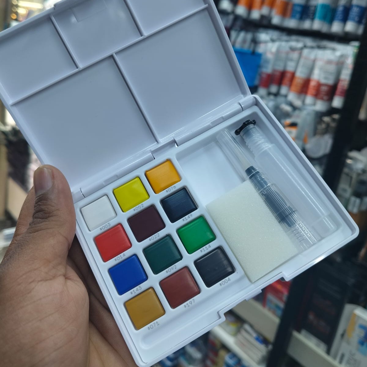 WATERCOLOR SET KOI POCKET 12 /SET PLUS WATERBRUSH SKXNCW-12H image 3