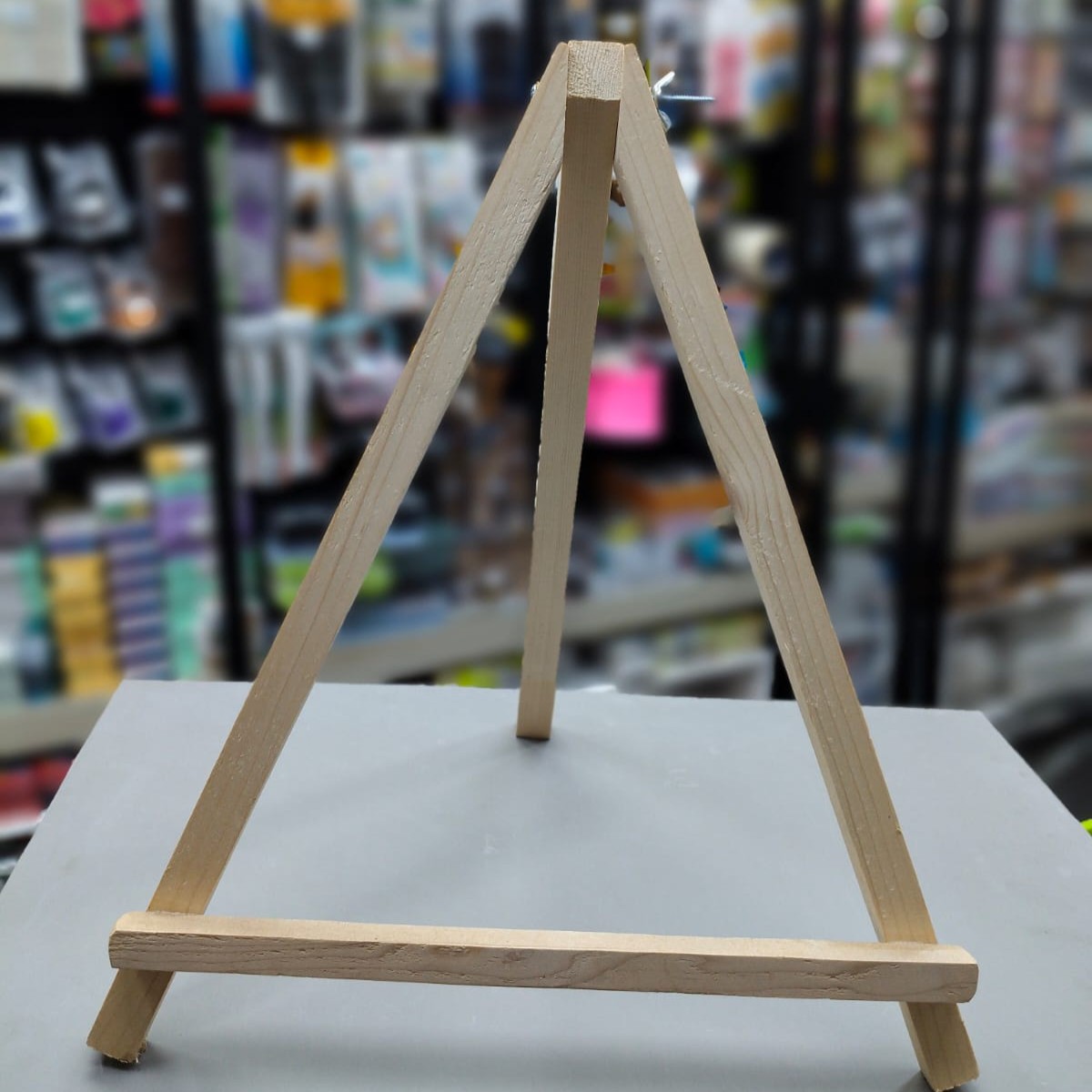 Mini Easel (canvas stand) image 7