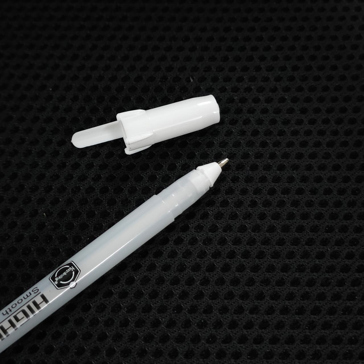 Keep Smiling White Gel pen 0.8mm (1pc) image 2