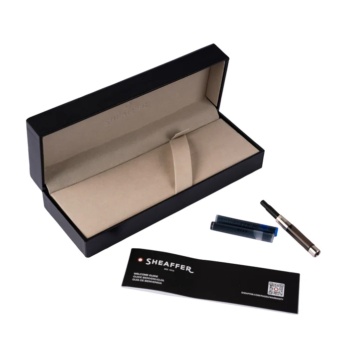 Sheaffer® 100 9372 Glossy PVD Gold Fountain Pen With PVD Gold Trim image 5