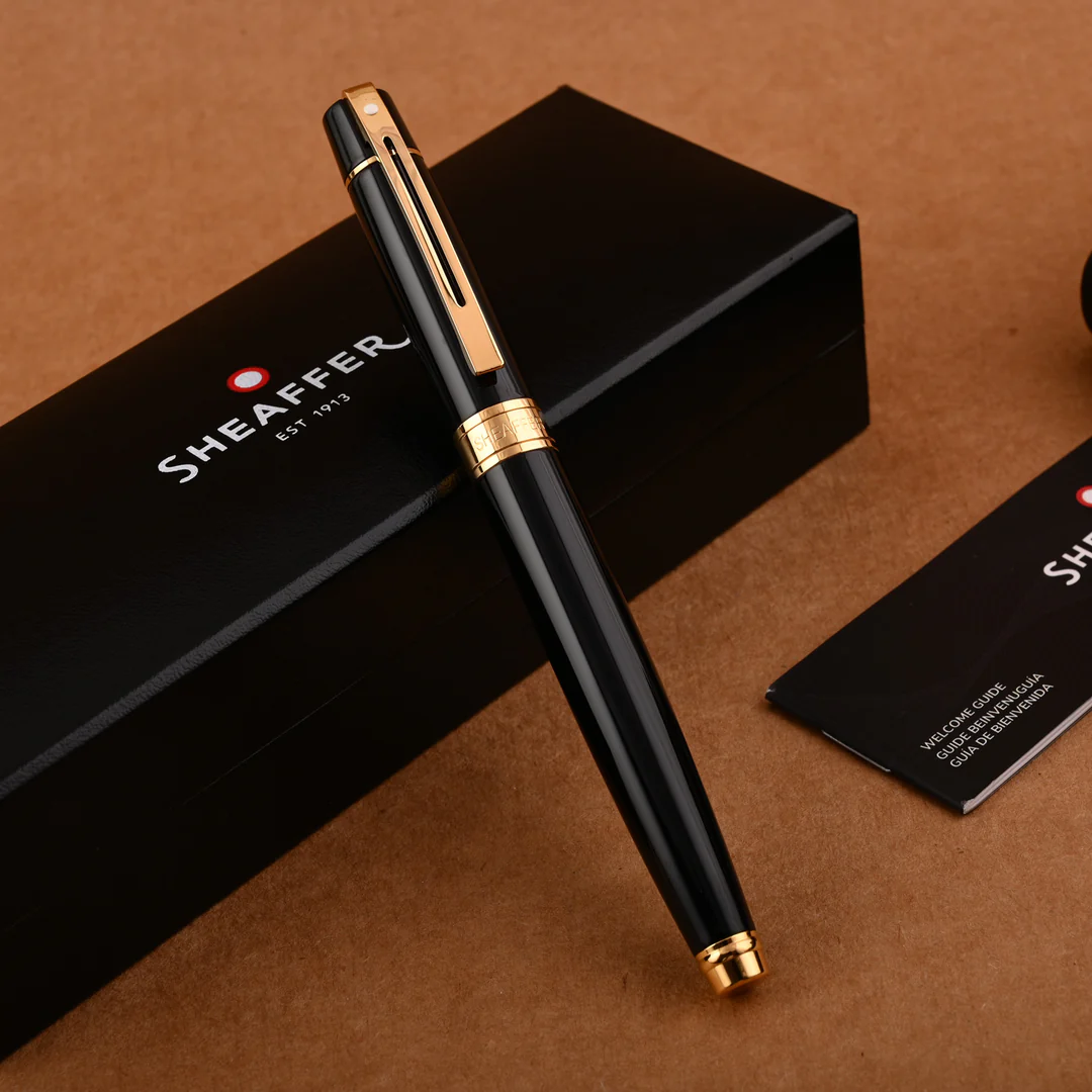 Sheaffer®. Glossy Black S300  Fountain pen (M) image 2