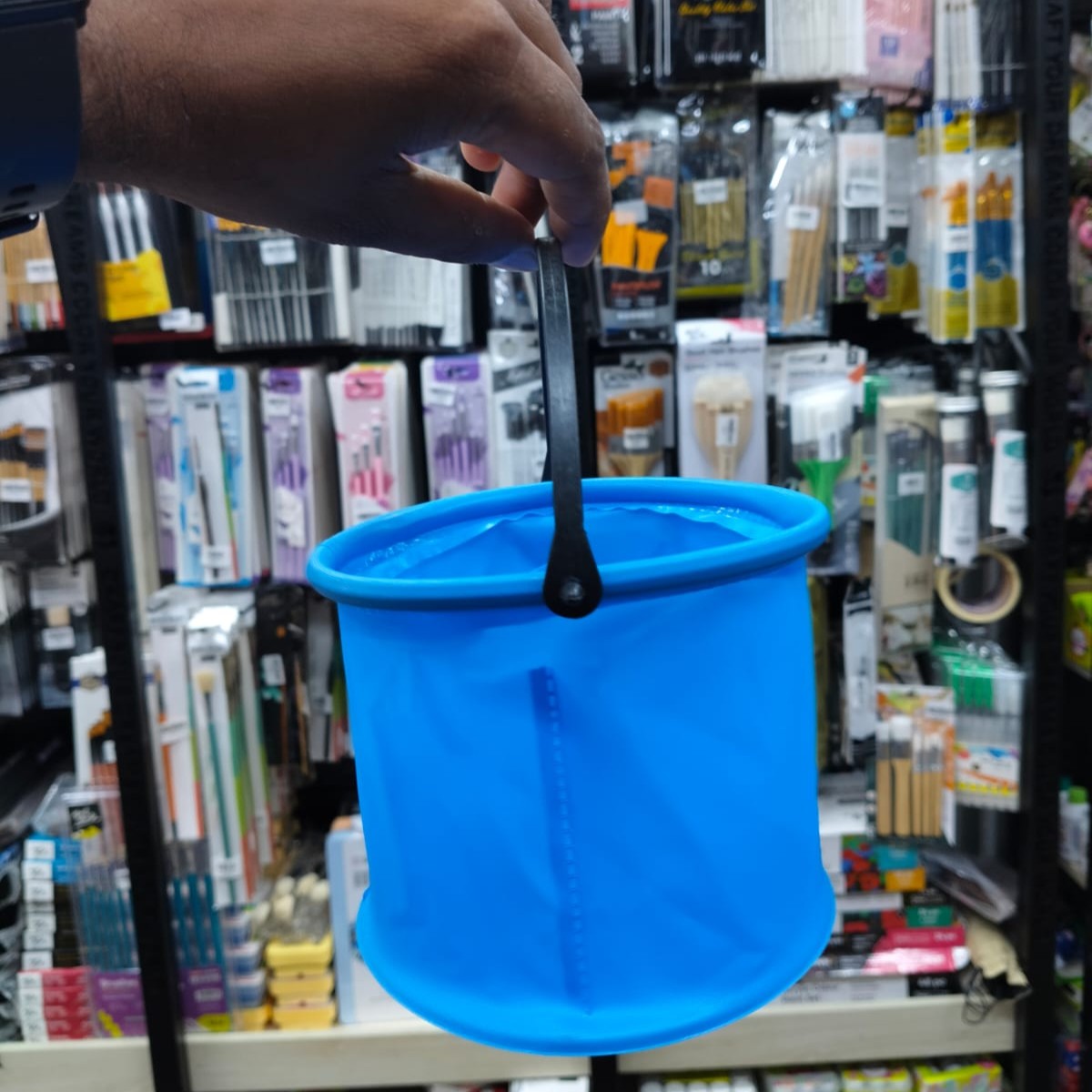 Folding Bucket Soft Silicone Water Pot image 3