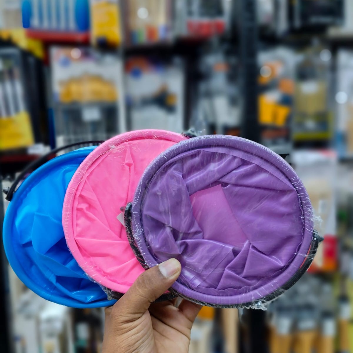 Folding Bucket Soft Silicone Water Pot image 5