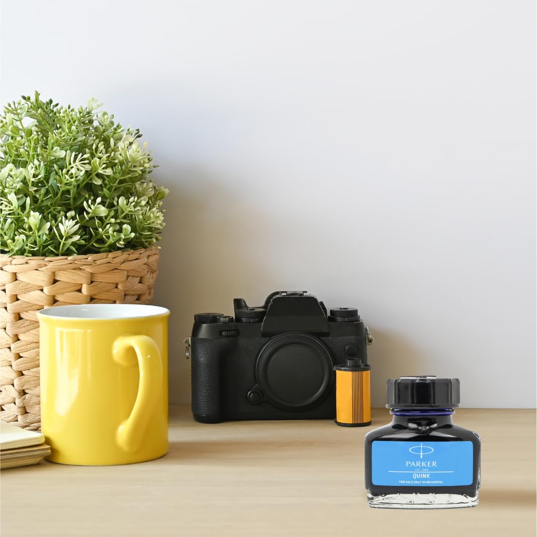 Parker Fountain Pen Ink 30ml Blue image 2