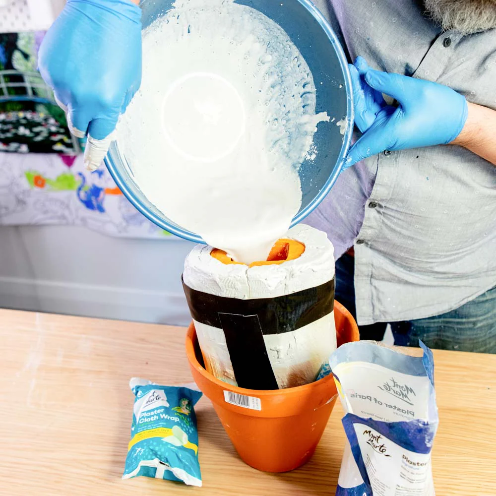 Mont Marte Plaster of Paris 1kg image 4