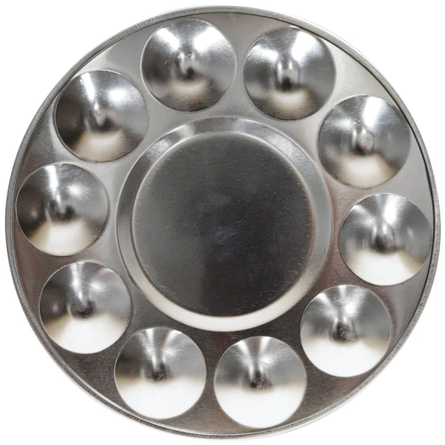 Mont Marte Aluminium Round Palette 10 Well image 5