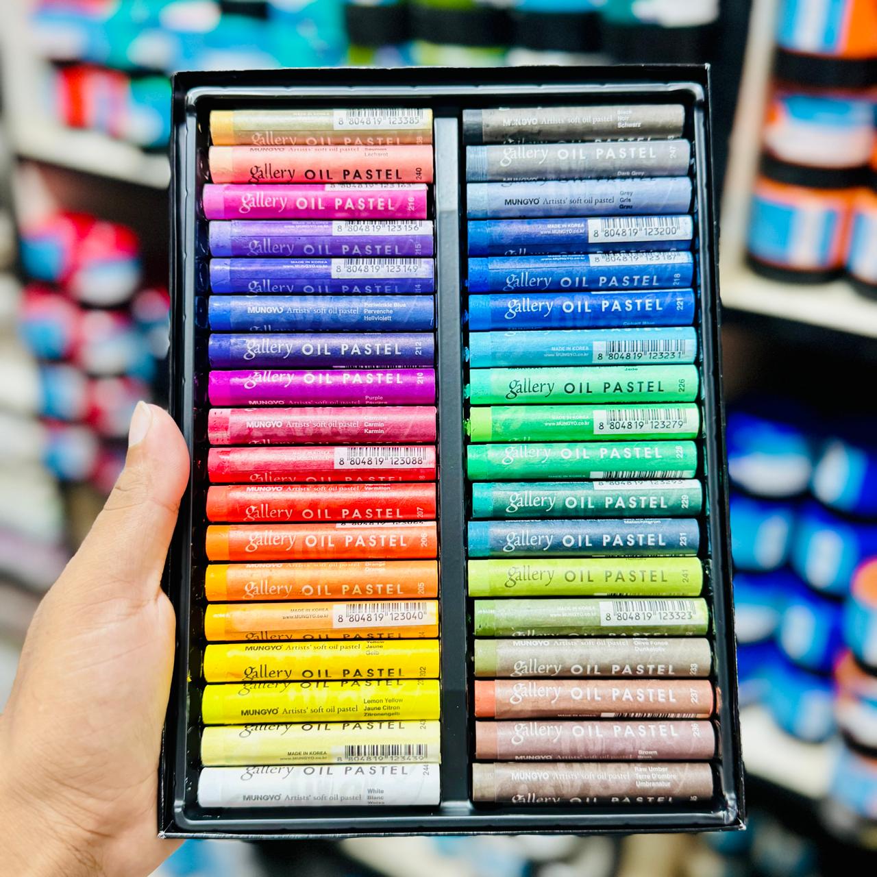 Mungyo Gallery Artists Soft Oil Pastels 36 Colour Assorted image 2