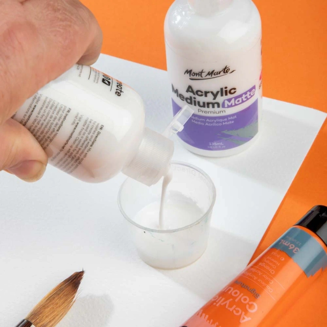 Mont Marte Acrylic Medium Matte 135ml (Acrylic Varnish) image 2
