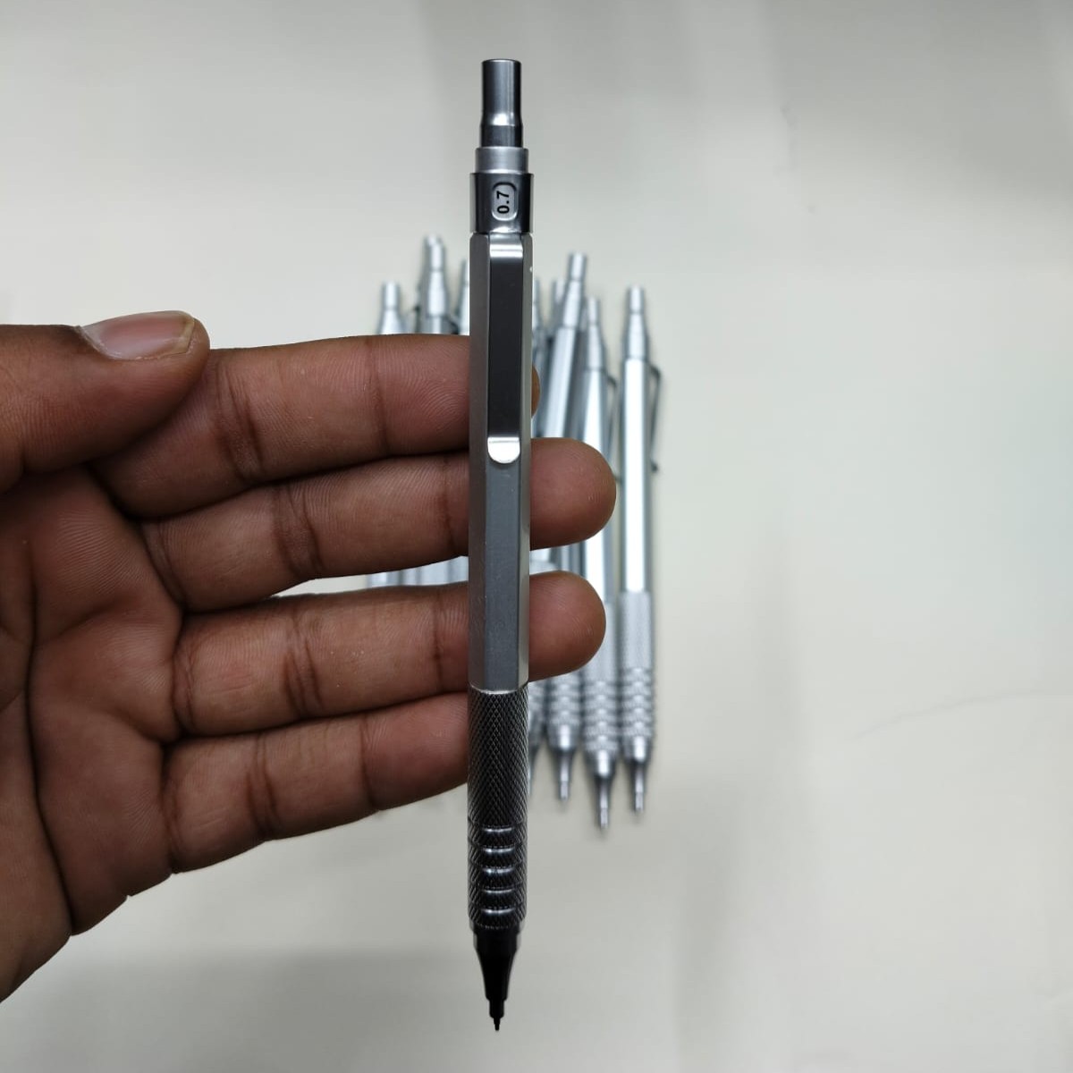 Chinese Metal Mechanical Pencil image 9
