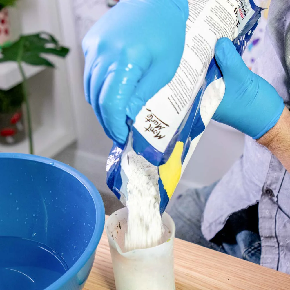 Mont Marte Plaster of Paris 1kg image 2