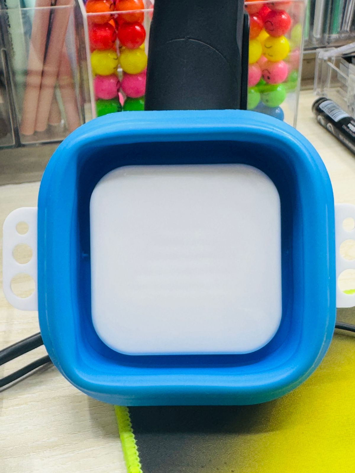 Silicone Water Pot image 3